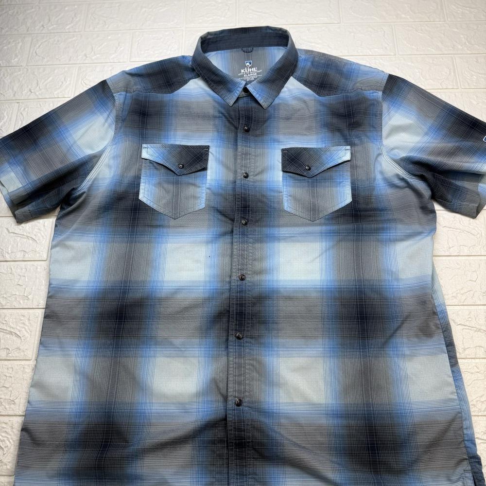 Kuhl Eluxur Mens XL Blue Grey Plaid Short Sleeve Pearl Snap Front Hiking Shirt